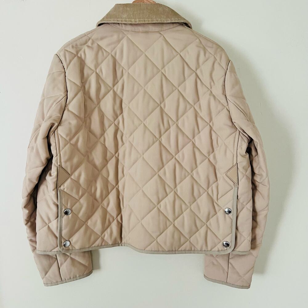 NWOT $1439 BURBERRY Quilted Country Jacket Cropped Long-Sleeve Zip Snap Neutral - Picture 8 of 14
